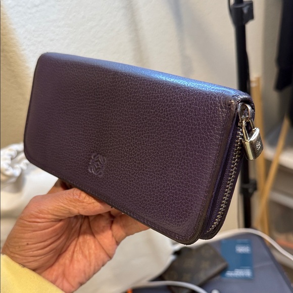 Loewe Purple Leather Zip Wallet - Picture 1 of 1